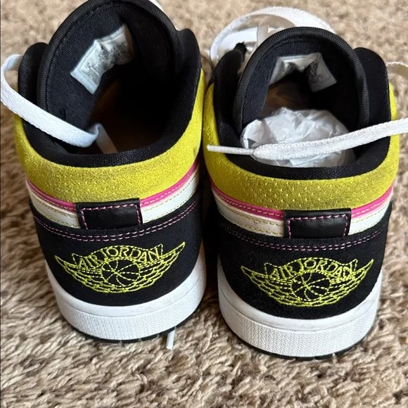 Jordan Womens’ Black, Pink, and White Sneakers - Picture 6 of 6